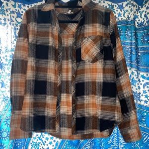 Super cute yellow black and white flannel